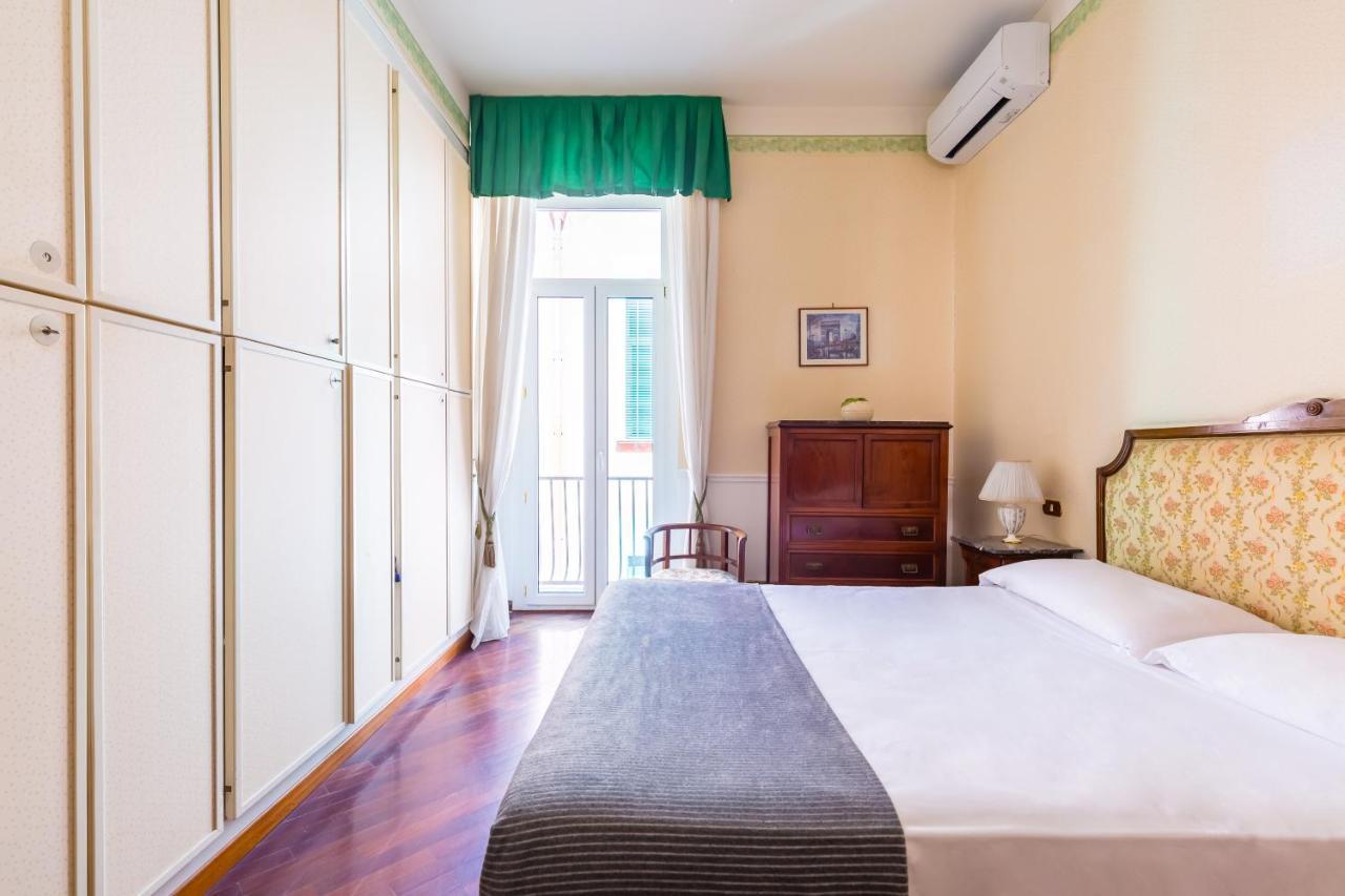 Grand Classic Apartment At San Martino By Napoliapartments المظهر الخارجي الصورة