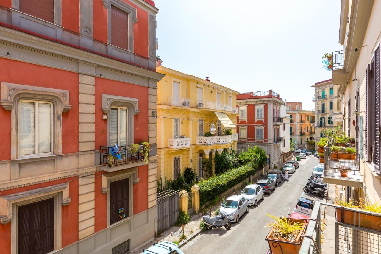 Grand Classic Apartment At San Martino By Napoliapartments المظهر الخارجي الصورة