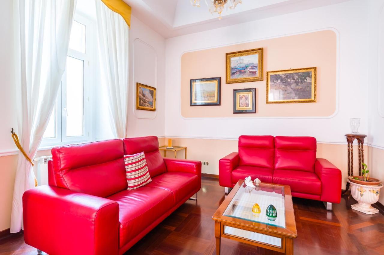 Grand Classic Apartment At San Martino By Napoliapartments المظهر الخارجي الصورة